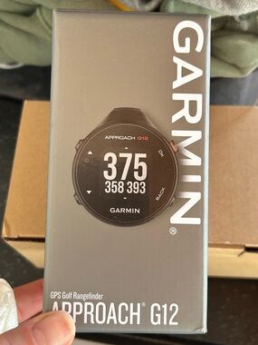 garmin Approach G12 Golf GPS Rangefinder - Gray